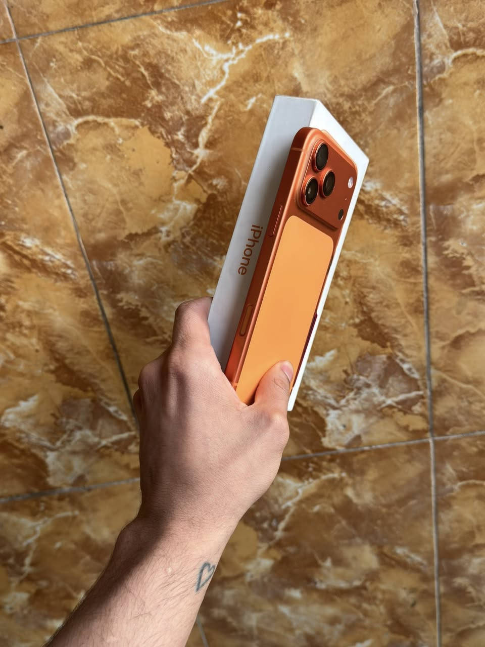 🔺مرحبا شباب ايفون 17 برو ماكس 256
➖ملحقاتة كاملة
نسخه سيمكارت AF ماستر نادر ماكو
ذاكره256
➖صحة البطارية98🔋
➖السعر 2000 بي مجال جدا بسيط
➖للاستفسار متواجد واتساب ☎️
***********
مكاني بغداد الشعلة
