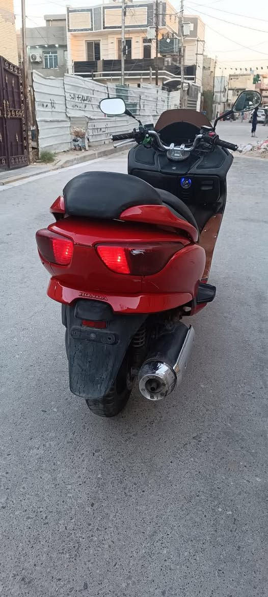 فورزه 0/8السعر 950 كلجات جديد داخلهه بدلته رماني جديد
مكاني كربلاء ***********
