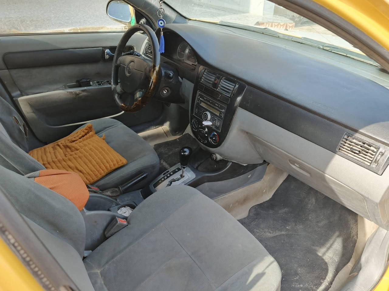 بيع او مراوس 
اوبترة مديل 2012 سياره 
رقم بصرة صدامي 
 نقص السياره حداديه 
 كير جديد
  سيارة كفاله من العيب الشرعي والاصوليات
 مصفرة غرامات وهيئه
محرك بي تبخير
  راعيها بالبصرة موجود شوكت ماتريد يداور
  كشر شوفت العين
 مكان السيارة ناصرية  سعرها ٣٨ وبيها مجال
***********
