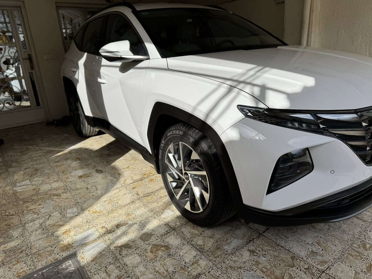 ﷽
سلام عليكم   

توسان 2024 جديدة مكفولة من كلشي كفالة عامة  

بصمة

هاند بريك كهرباء 

بردات خلفية 

ثلاث وضعيات قيادة 

كامرة دوارة

داخل ابيض 

فول تحكم ستيرن

لايت زنوت بلادي عالي ناصي

 

ماشية ١٣ الف بحالت زيرو  

السعر 222بيهة مجال قليل 

المكان بغداد الشعلة الرقم ***********
