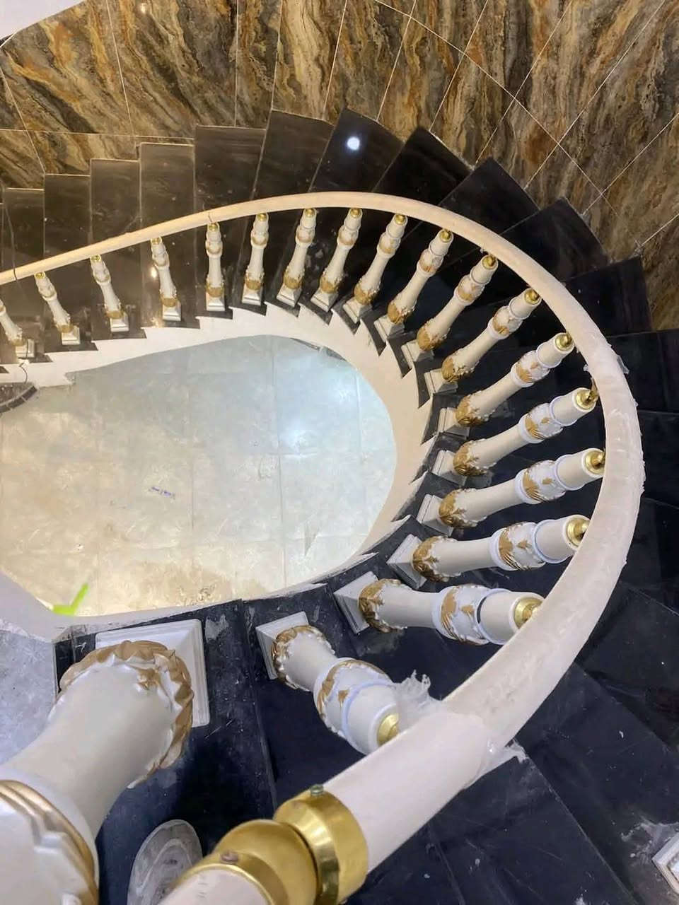 فراس الطائي للالمنيوم 

⚜️🌻⚜️🌻شعارنا التميز 🌻⚜️🌻⚜️🌻
⚜️❤️ولنا بصمتنا الخاصة في عالم الكاونترات الالمنيوم والخشب التركي ⚜️🌹
🌻🍂🌻نقدم لكم مجموعة من اعمالي في جميع المحافظات العراقية العزيزه  ويدللون الغوالي 🌻🍂🌻
🍂((وتكون بحسب القياس المطلوب والألوان المطلوبه))🍂 
🌟للحجز والاستفسار مراسلتنا على الخاص 📬 معمل بركات الزهراء (ع) 
عمل محجرات الألمنيوم والكاونترات التركية وابواب وشبابيك كافة الموديلات..اجود الانواع والمواد المستخدمة...خبرة عمل و مواكبة التصاميم العصرية الحديثة وحسب أذواق الزبائن... 
موقعنا بابل / المهناويه/ الشارع العام / قرب طريق السيد عبدالله ابن الكاظم (ع) ...بادارة فراس الطائي ***********
***********🌟
💡☎️ 
🏛ا✨✨✨

👑 ويدللون الغوالي 👑
