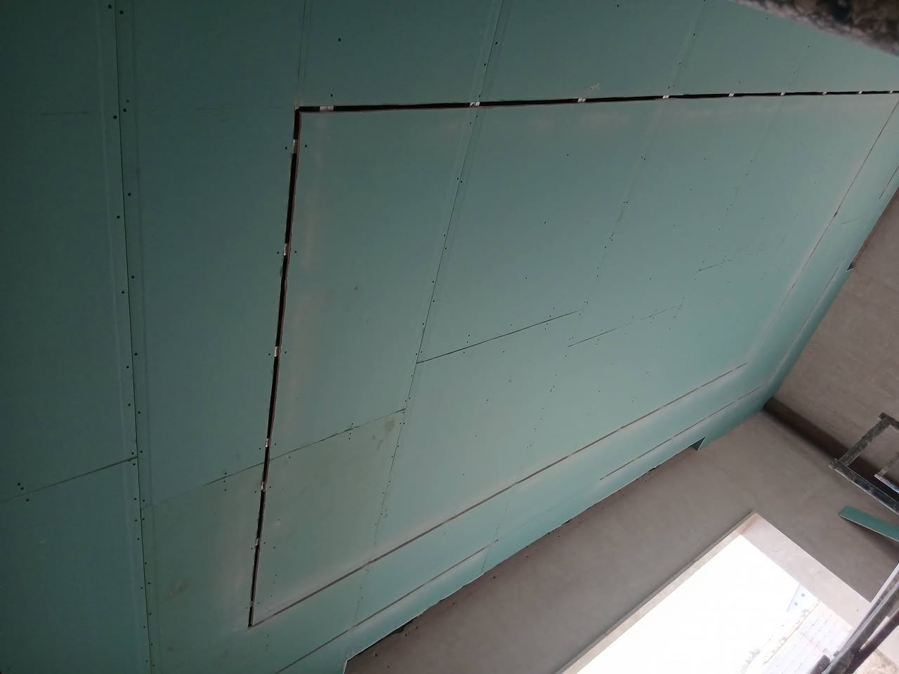 كادر مصري لعمل كافه الديكورات جبس بورد واسقف ثانويه وصبغ وبديل خشب وبديل رخام وشيبورد وسحبات بغداد ***********
