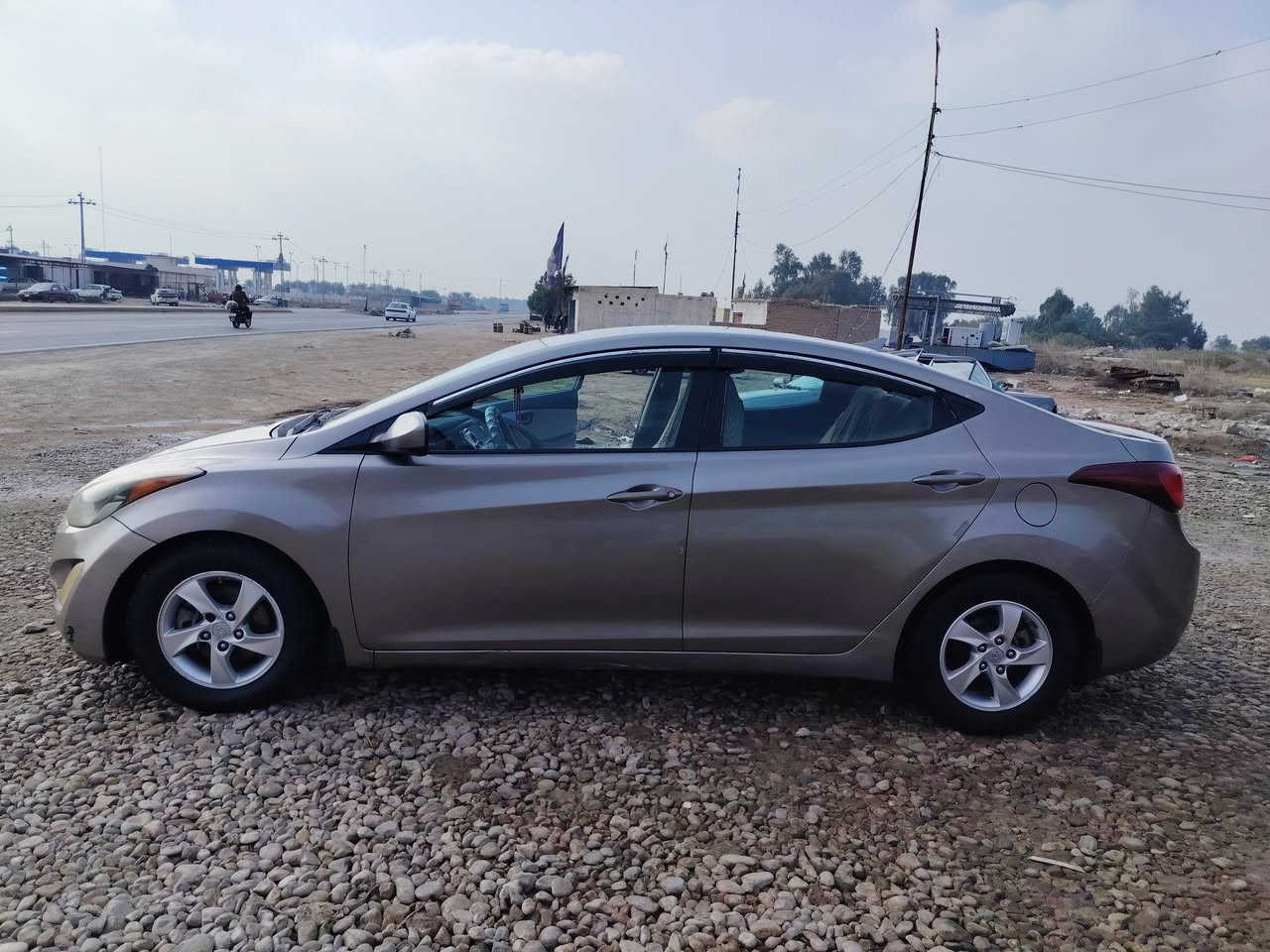 النترا ٢٠١٥ أمريكي حادث بنيد وجاملغ  مصلح نفسه
دوش
٢٠٠٠
مكينة وكير وحدادية فول
بأسمي ٢٠٢٩
بيها المواصفات المعروفه عدا الفتحة
 السيارة نظيفة بمعنى الكلمة
السعر ١١٥....
المكان بابل _الشوملي
***********
