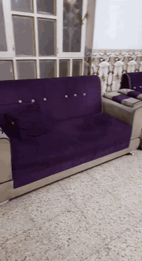 تخم نظيف نضافة 80%  10 مقاعد بسعر 300 الف مكاني الشعب .. سريدات .. رقم الهاتف ***********
