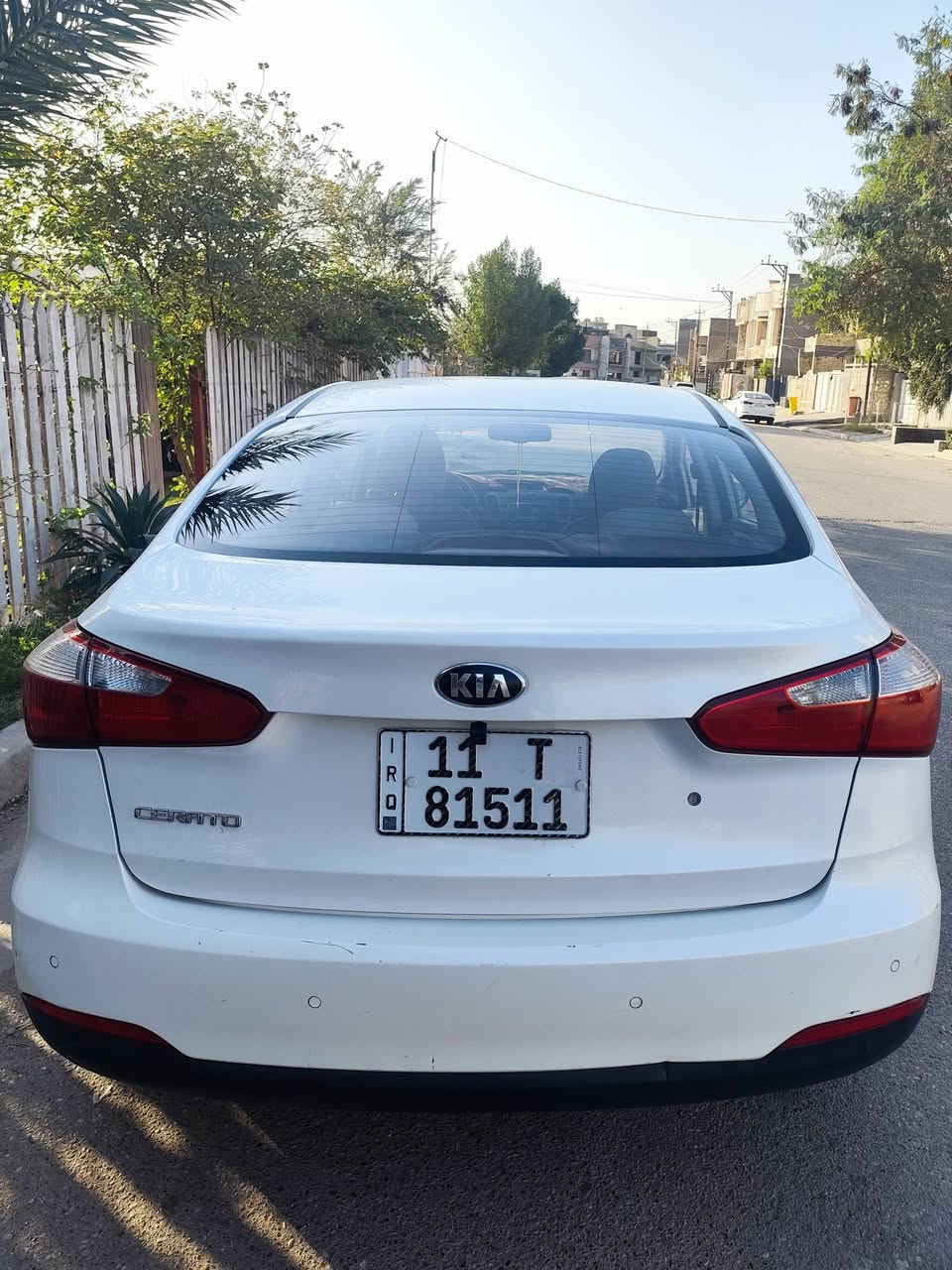 سيراتو خليجي 2016 مواصفات عاديه كامره وحساسات خلفيه ماشيه 130 بيهه قطعتين بدون دواخل الشاصي سليم سعر 116$ مكاني بغداد ***********
