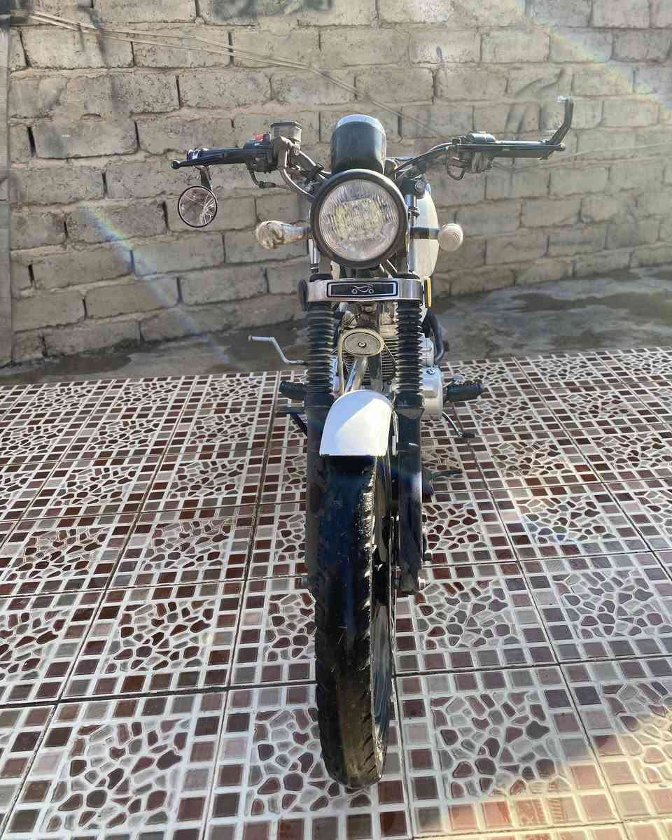 السلام عليكم دراجة ساو ناصي 2023 للبيع جاهز من كلشي شغل واطلع السعر 850 وبيه مجال مكاني الضلوعية
***********
