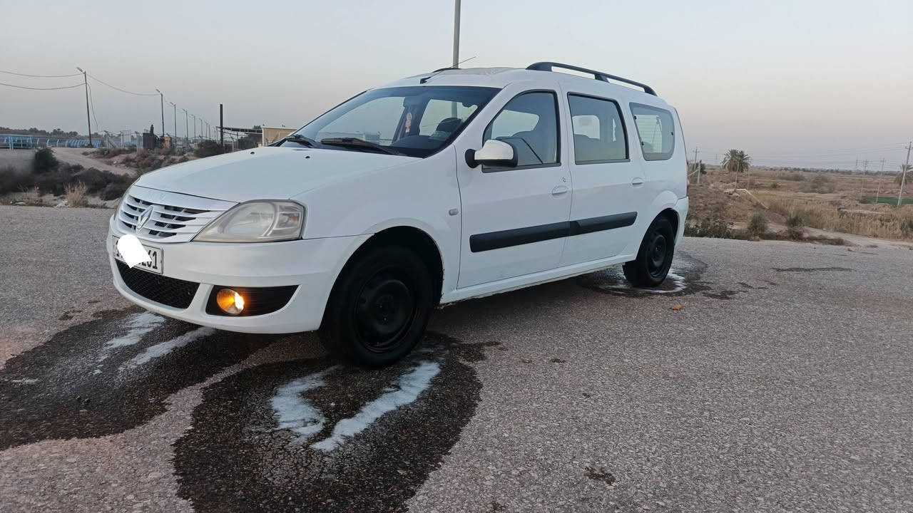 السلام عليكم
البيع رينو لوكان سبعة راكب مديل 2012 رقم إنكليزي سنويه جديدة مداور ثاني يوم
سيارة مكفولة من ضربه وتبديل وصبغ مكينه وكير شرط وحداديه جديدة تخم تايري باتري جديد تدفئة شغاله تبريد   عوزه غاز كهربيات شغاله  
السعر 72 مع مجال حك الجيه
مكان سيارة قضاء غماس محافظة الديوانية
الهاتف////***********
