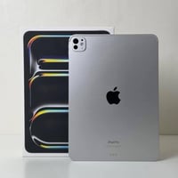 آيباد 11 • ام5 • ٢٥٦