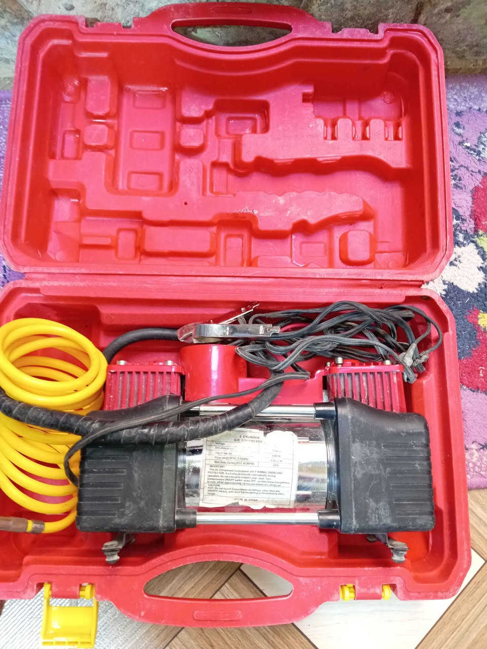 كمبريسر مفاخ هواء سياره نظيف سعره ١٥ لف بي مجال شي قليل رقمي تصل *********** عنوان بصره موفقيه Honolulu, HI
