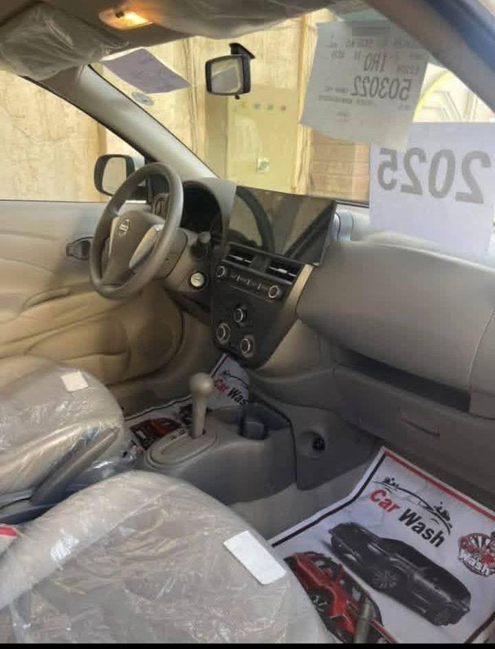 السلام عليكم من رخصة الأدمن .
سيارة نيسان صني هندي موديل 25 للبيع المستعجل كفاله من الدعامية لدعاميه السعر 115 رقم صاحب السيارة 
مجتبى شنان ***********
مكلف بالنشر .
