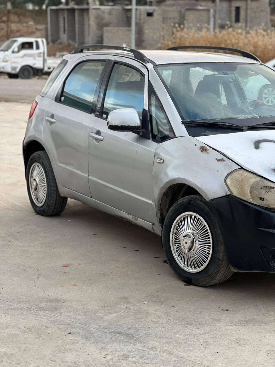 *********** السلام عليكم مكلف بل النشر خابر صاحبهة ساسوكي حبل ما مسجل كير ومحرك كورلاة ٩٣ كير اتو سيارة جاهزة فقط الصدر المامي تعبان تفءة نار كهربيات كلهة شغالة جام كهربائي شغال مراوس حسب القناعة السعر ٨ أوراق مكان السيارة العلم قريت الربيضة
