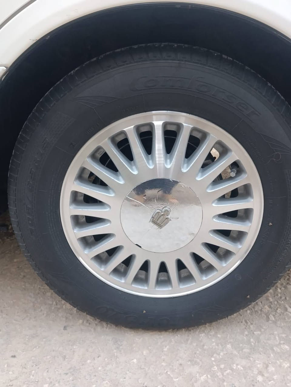 السلام عليكم رمضان كريم عالجميع
للبيع كراون راس الثور رقم انبار دولي سنوية ل٢٠٣٠هزه جديده تحويل ثاني يوم كفالة من الكص والنقل جثة والضربة والصبغ (( بدون صبغ )) والجراد ماعدا بس الدعاميات صبغ موديل ٩٨ كرستال اصل
شاصي ٥٥ محرك ففتي ٣٠٠٠ فيشة وبطل اسود بالكارتون اصل شلعته قوية مكفول من التنقيص والتبخير 
 تخم تاير جديد ويل ليزري تبريد سبلت ثلج غرفة جديده كهربائيات كله شغالة اربع سماعات  شاشه وكامره خلفيه كشنات كهرباء ترايه كلش حلو  سيارة جديده  واحلى من الصور وكلشي بيه شغال السعر (( 107)) موجوده بكربلاء 
***********
