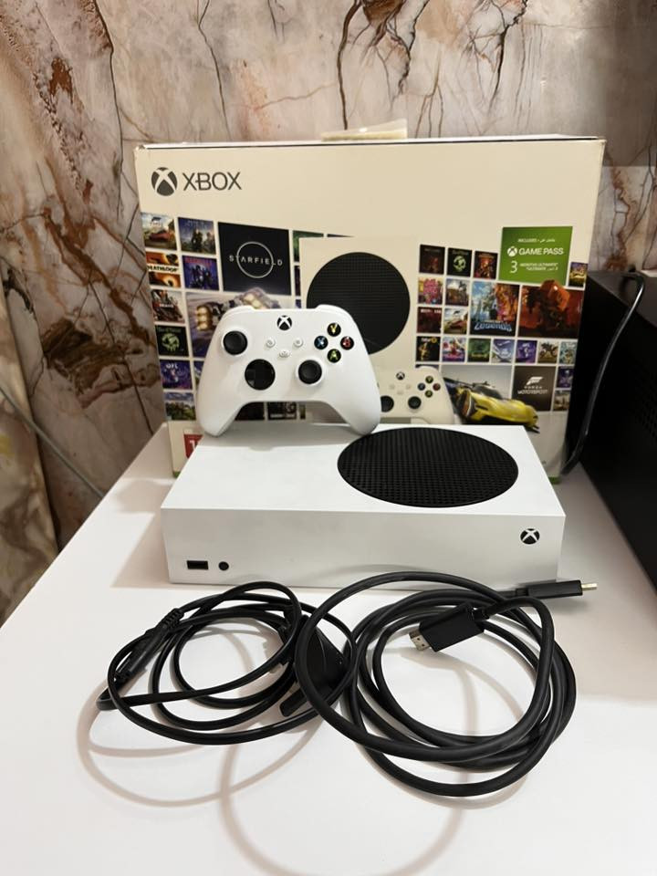 سلام عليكم
Xbox series s اصدار سنة 2023  

المساحة:512G

النظافة:100% على ايدي جهاز كلش نظيف ما مفتوح ولا مبدل بيه اي قطعة وكامل ملحقاته وياه اصلية مال شركة الام

يجي وياه ups بسعة 1500V وسماعة ممتازة

الالعاب المملوكة من غير كيم باس

1-ريد ديد 2

2-كود 16 مودرن وارفير

3-ارك رايدرز

4-فيفا 26

5-حساب كيم باس لمدة اسبوعين من وقت نشر المنشور

حساب التمت تيم فيفا فول التشكيلة وكلشي جاهز تدخل تلعب اغلب الالعاب مختمة وياه

السعر كلش مناسب على الغراض الي تجي وياه 

500 وبيه مجال للجاد
الموقع:بغداد-حي القاهرة
الرقم:***********
