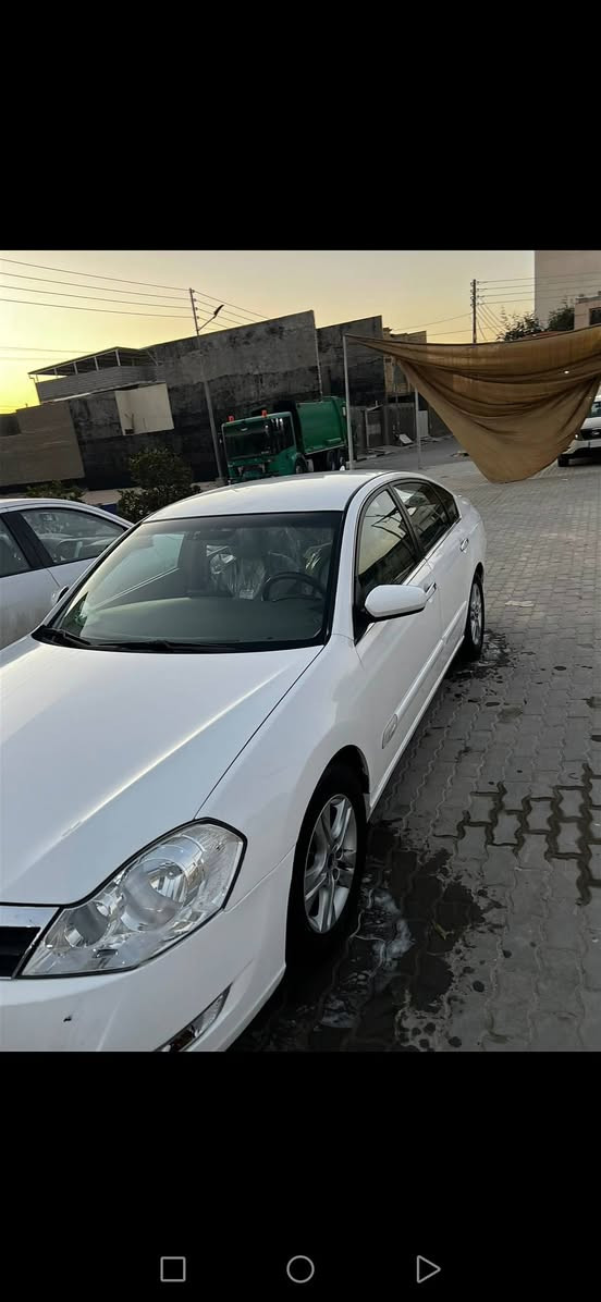 للبيع سفران مديل ١١ / بصره المعقل 
مكينه كير تبريد حداده خير من الله  سياره مصبوغه حزام جماليه بدون ضربه ٨٥ وبيهه مجال ***********
