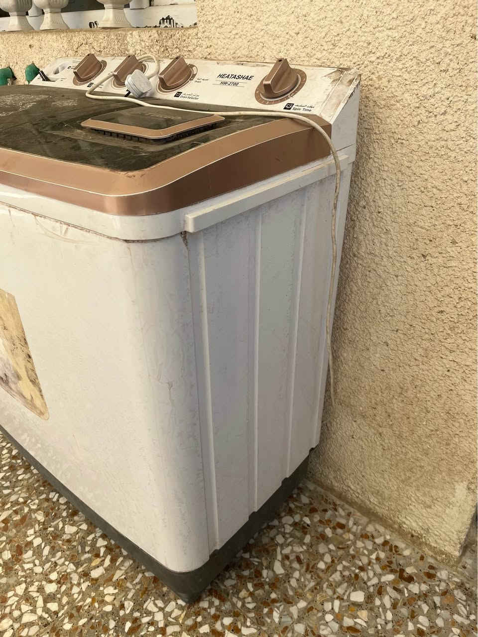 غساله هيتاشي ٢٧ كيلو نضيفه شغاله وعلى الفحص سعرها 120 وبيه مجال المكان نهايه الشعله منطقه الدهله *********** بغداد, العراق
