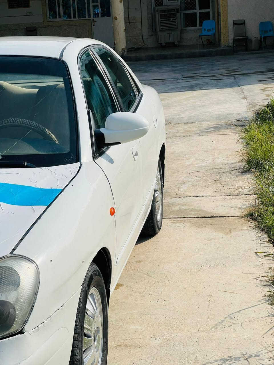 للبيع دايو نوبرا موديل 2002 رقم بغداد
مصبوغه عام لجماليه سيارة بلادية بدون ضربه 
مكينه كير صدر كله جديد مكفول تخم تاير. 
السعر : 34 وبيه مجال 
تلفون : ***********
المكان / ديالى / دلي عباس
