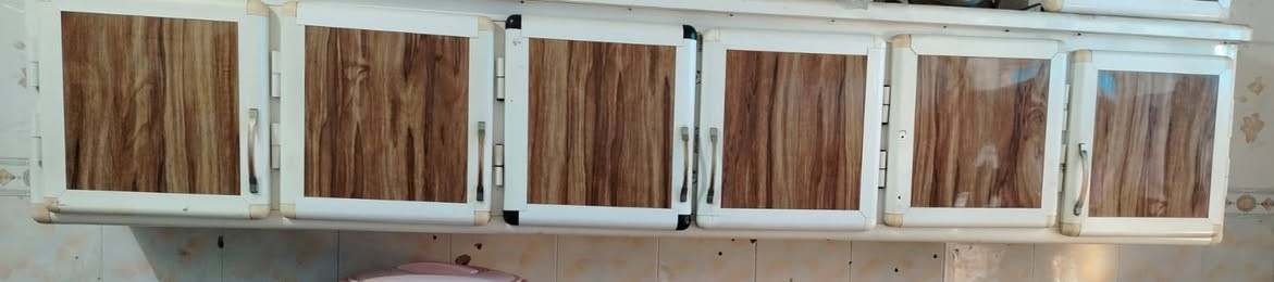 كاونتر للبيع الطول مترين ونص والملحق ٦ ابواب مع سنك مرمر العيوب واضحه بالصورة سعره ١٥٠ الف قفله موقعه باداوه اربيل كل المعلومات موجودة الي جاد بالشراء يتفضل ملاحظة المجرار موجود ما بين نقص بس شويه كسر بالباب واضح بالصوره


**إذا كنت صاحب هذا الإعلان وتريد حذفه لأي سبب، رجاءا أرسل رسالة إلى الدعم الفني**