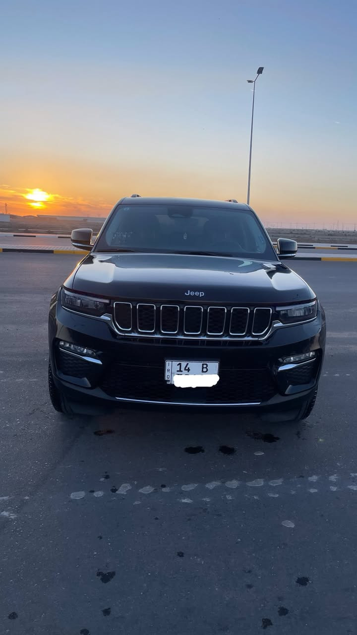 السلام عليكم جيب شيروكي 2023 رقم بصره حره تحويل ثاني يوم وراد امريكي 5 راكب السياره كفاله ماعدا الدعاميه الاماميه فول موصفات ردارات تحديد مسار راداد مريئ شفتات ستيران اربع  وضعيات قياده تبريد قطعتين تبريد تتفئه كشنات خزن ميموري 
فول موصفات ماعدا البنوراما ماشيه 40 ميل 
السعر 350 
***********
