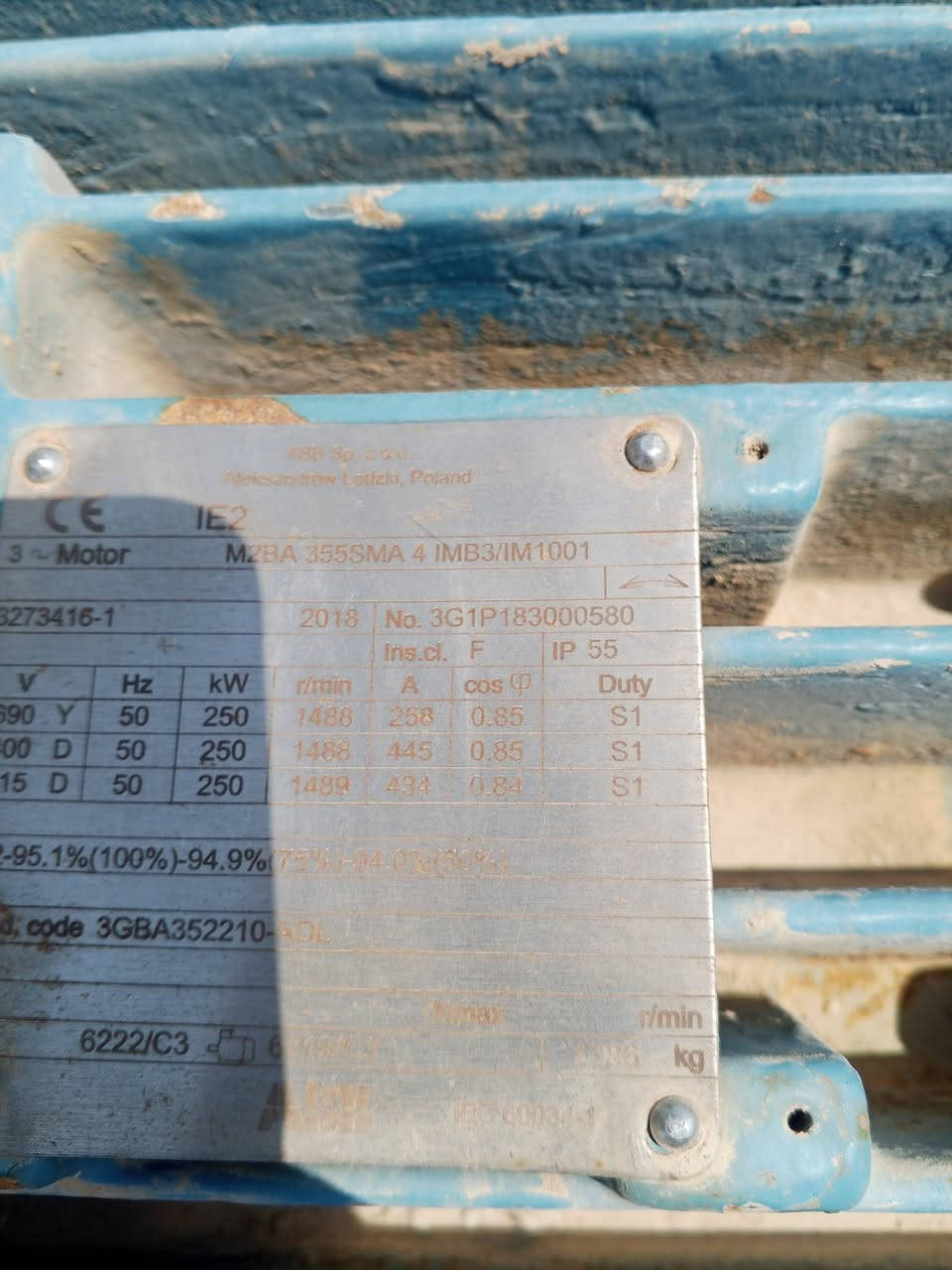 للبيع ماطور كهربائي غربي ستتندر حجم 300 احصان دورة 1500 12,10 ضغط عالي المكان ديالى  الاتصال***********
