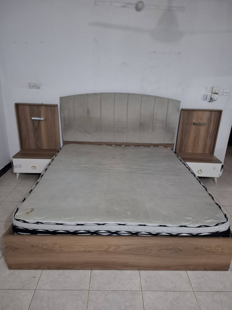 للبيع جربايه تركي نظيفه نفرين مع دوشك مع كومدي اثنين بسعر ١٥٠ الف


**إذا كنت صاحب هذا الإعلان وتريد حذفه لأي سبب، رجاءا أرسل رسالة إلى الدعم الفني**