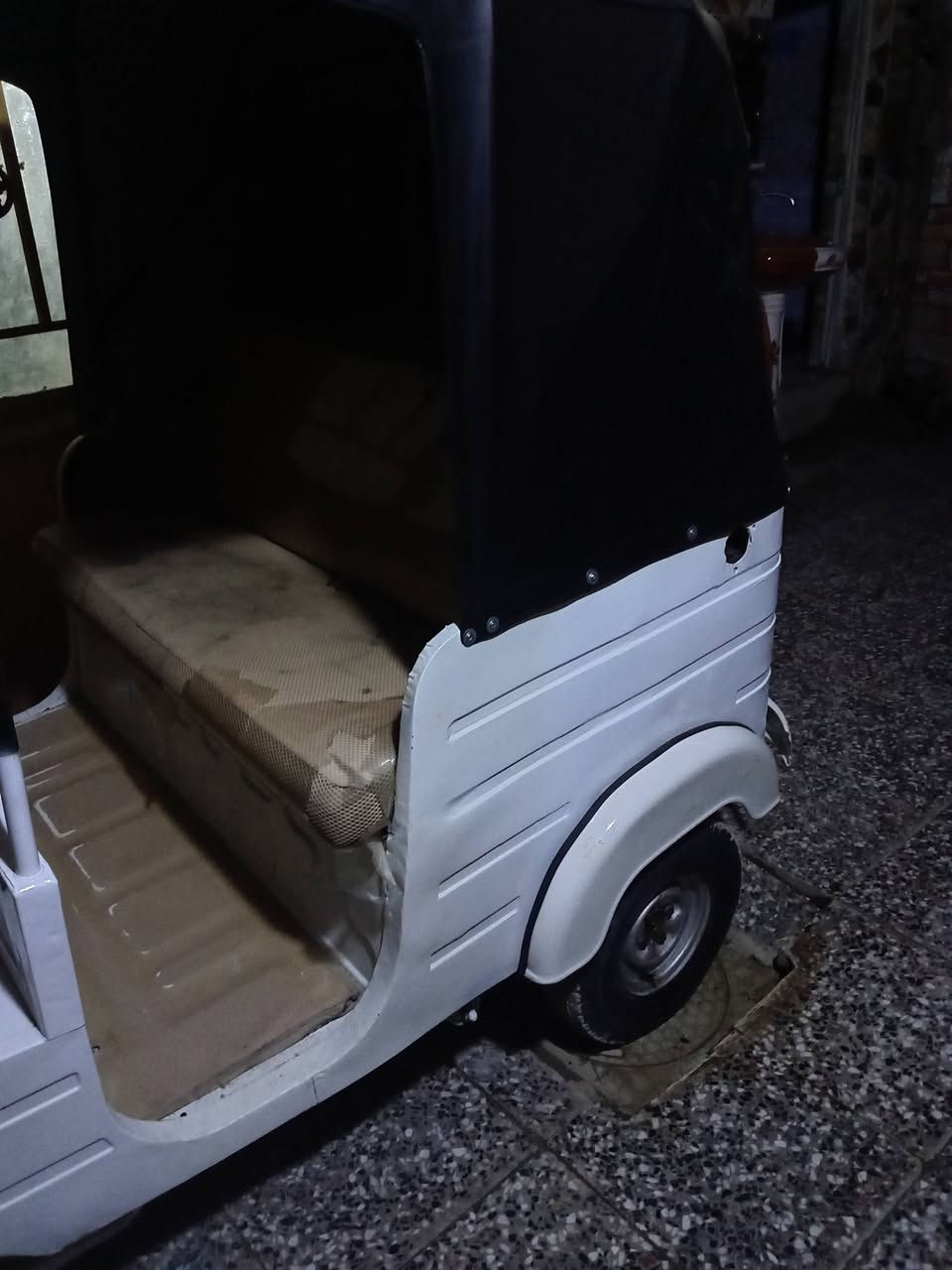 سلام عليكم تك تك لبيع عشرين ***********
