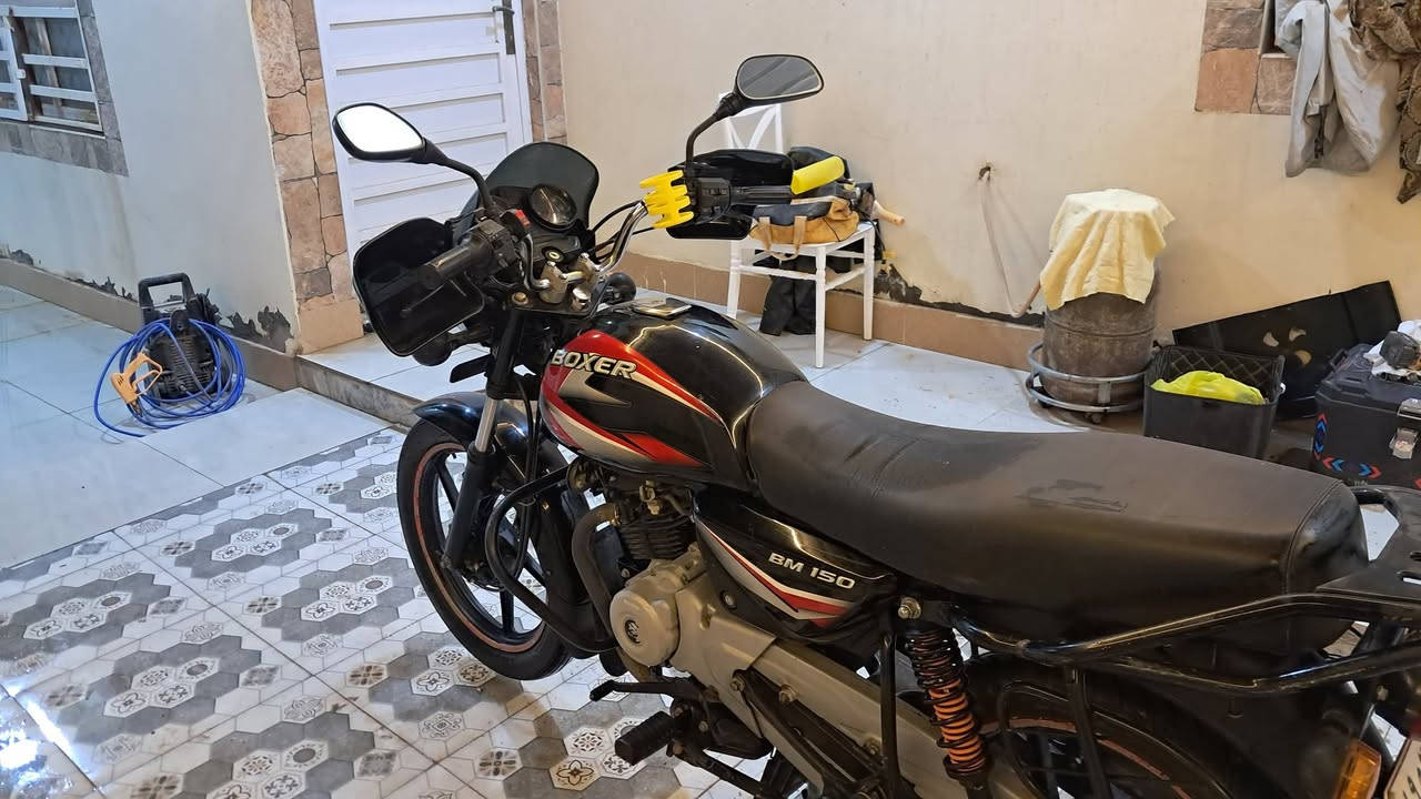 دراجه بوكسر للبيع نظيفه ٢٠٢٢ تحويل ثاني يوم ***********
