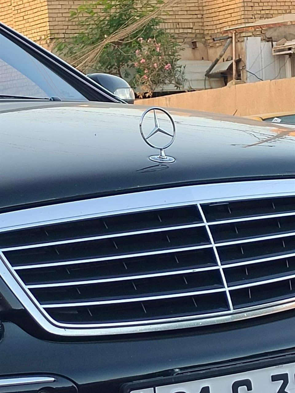 سلام عليكم مارسدس اس 500 مكينه وكير بلجيس حداديه من لطول لطول مجهزه منضومه زنون تحكمات الأخير جلد أسود غرفه جديده كلش تبريد ثلج سياره ما ماشيه مال جناي مكفوله من لكص ولضربه مفحوصه تروح لتسجيل كبل ارقام نكليزي بيهه ع شاصي سنويه ل30 ادوات  لما يعرف لا يدخل ولحد يطي سعر من يمه السعر 65وبيها مجال  سياره برغي مابيها  نقص وفول مواصفات مكاني ميسان العمارة رقم الهاتف ***********
