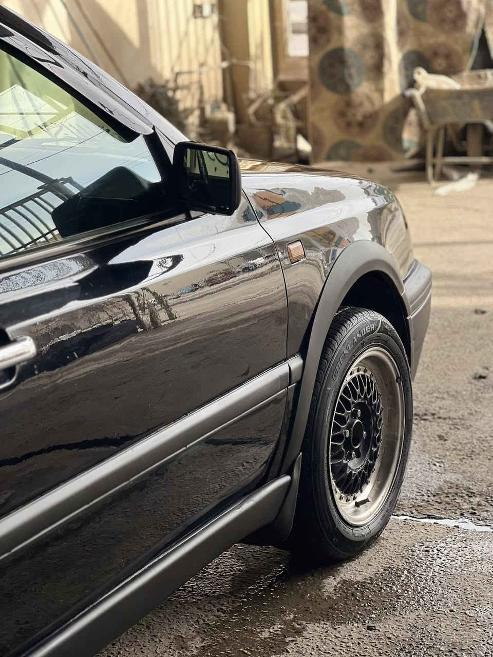 السلام وعليكم كولف موديل 1992 سياره حلوه كلش سياره متعوب عليه معايزه ربع مشروع وطني تحويل ثاني يوم تجي تشغل وتطلع ترايك للبصره كير عادي السياره رقمه صلاح الدين تخم تاير كهربائيات صدر كير ومكينه كرنتي وسعره بلاش والله بسعر فكتره سعره اب 34 ورقه وبيه مجال قليل كلش مكاني سامراء لل استفسار اتصل ***********
