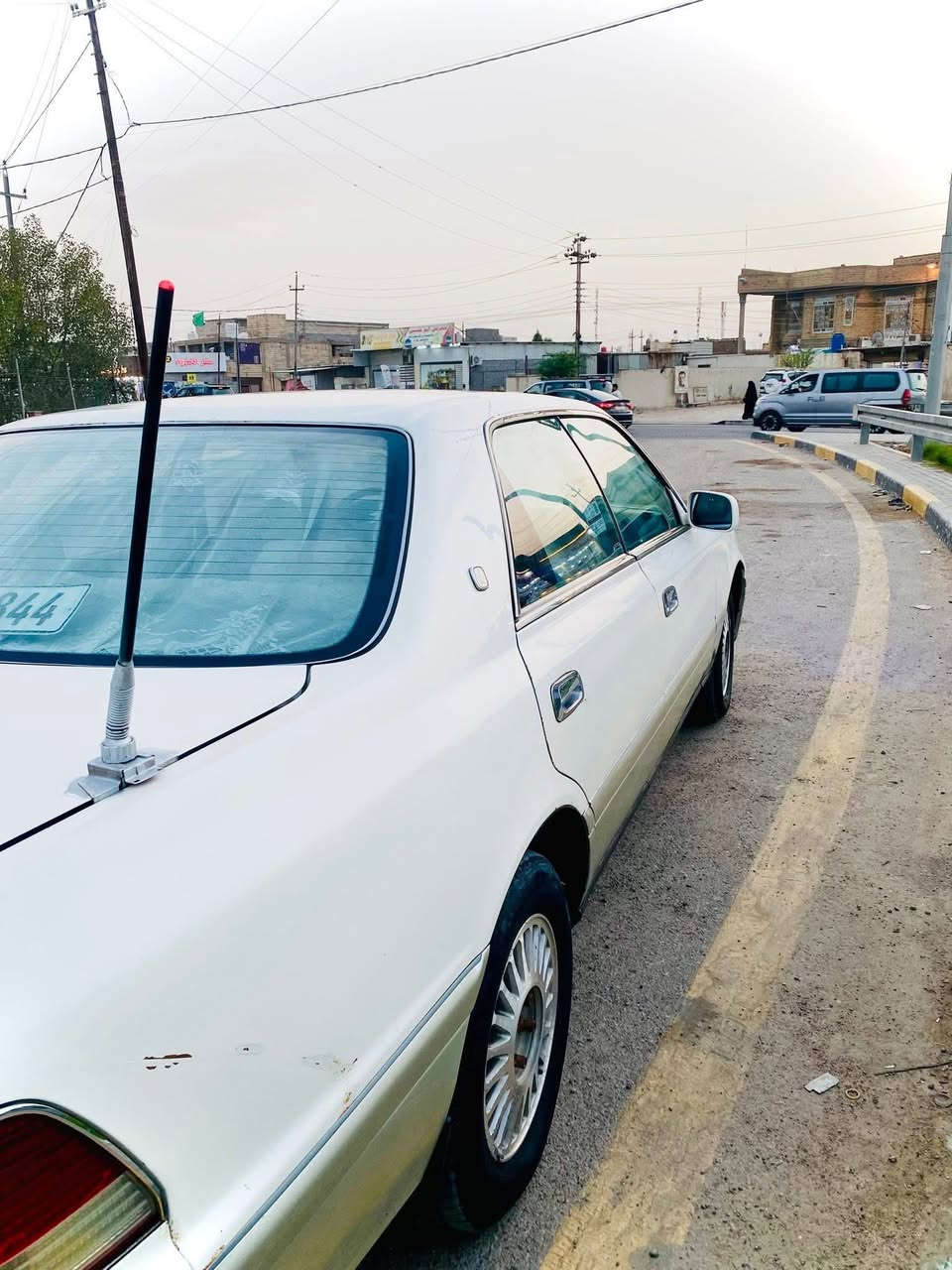 راس الثور فلات لون ابيض لؤلؤي
سنوية 2030
رقم انگليزي
 سيارة كاملة من حدادة تبريد تخم تاير 
بيها رشات صبغ محرك جديد وغرفتها جديدة 
سعرها 85ورقة 
باقي التفاصيل التواصل مع الارقام
 0773377242
***********
