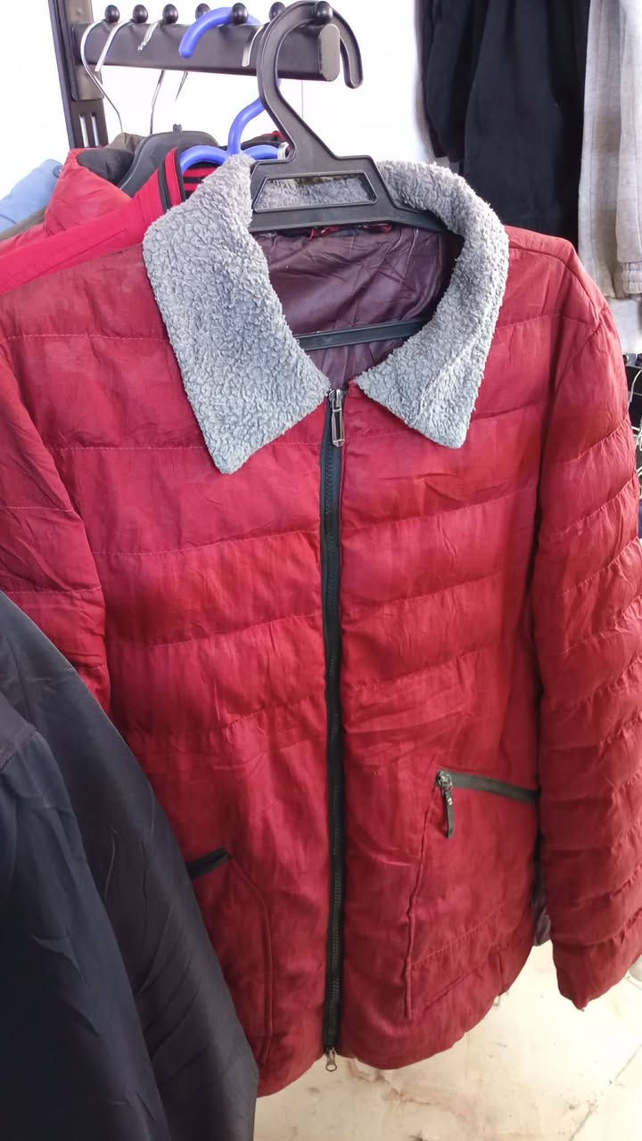 السلام عليكم عندي شلعة ملابس رجاليه ستر قماصل سويترات بجايم باله القطعه الف ونص


**إذا كنت صاحب هذا الإعلان وتريد حذفه لأي سبب، رجاءا أرسل رسالة إلى الدعم الفني**