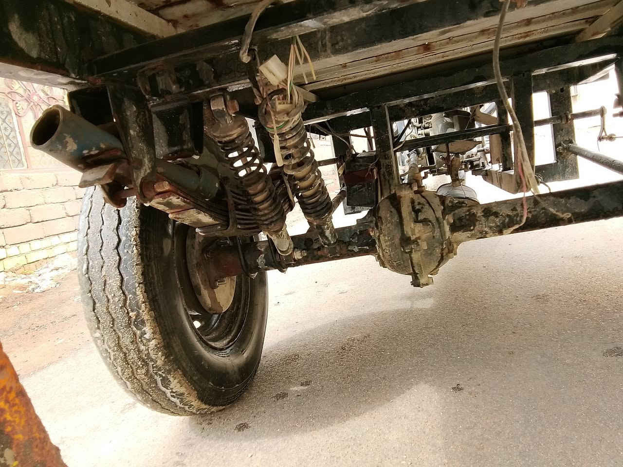 سلام عليكم شباب ستوته لبيع موديل ١٥هاذه رقمي خاص مامتواجد ***********
