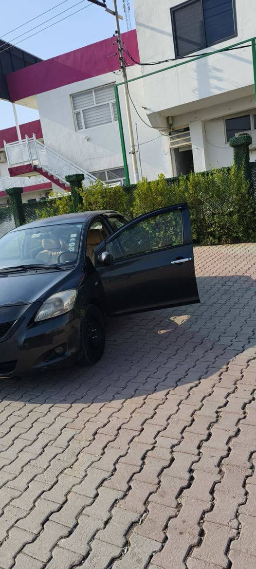 يارس موديل ٢٠٠٧ رقم أربيل سنوية صاقط شرط تحويل .... أني مكلف بالنشر اتصل بالرقم صاحبها   ***********
كير عادي كير شرط صدر شرط تايرات شرط كهربائيات كلها شغال دواخل كلش نظيف سياره بدون ضربه سعر ٧٠$ وبيها مجال شراي اتصل بالرقم صاحبها محرك ينقص الدهن كركوك, العراق
