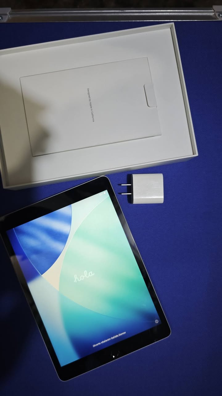 ايباد 9 ذاكره 256 جدا نظيف كامل مع الملحقات و قلم وگفر أيضا سعره 300 بي مجال بسيط مكاني بغداد عندي توصيل

 الي يريد تفاصيل يراسلني و تدلل


**إذا كنت صاحب هذا الإعلان وتريد حذفه لأي سبب، رجاءا أرسل رسالة إلى الدعم الفني**