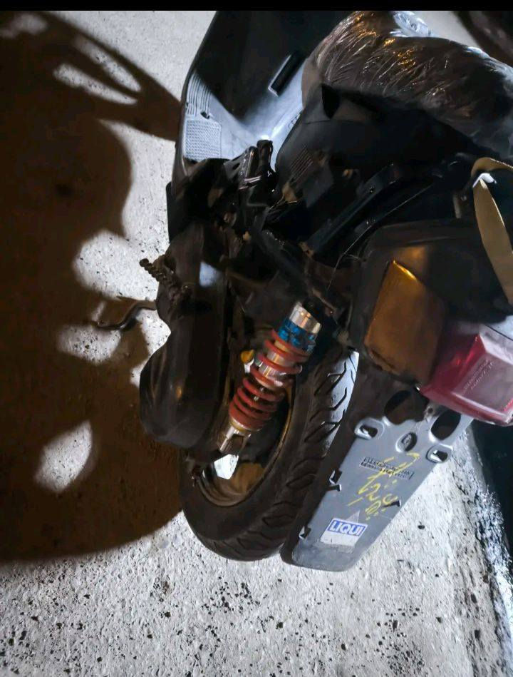 ماطور بزون شرط محرك نضيف ماطور كلو جديد الشراي يجي خاص السعر 150وبيه مجال


**إذا كنت صاحب هذا الإعلان وتريد حذفه لأي سبب، رجاءا أرسل رسالة إلى الدعم الفني**