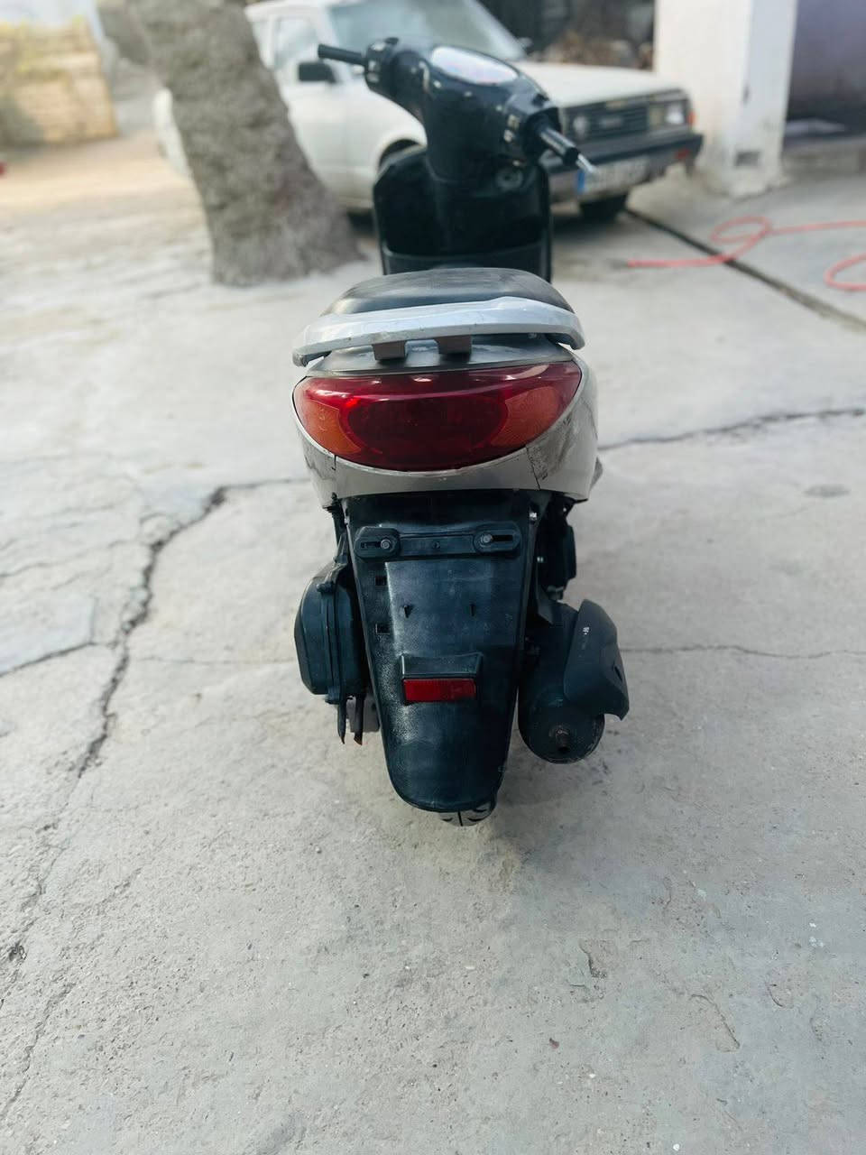 السلام عليكم شباب
دراجه بريز نضيفه صار شهر من نازله رمبه دراجه كله شغال سلف هندر كهربائيات لاتنقيص لاتبخير خير من الله نكره بكل وقت مكاني بغداد رقم صاحب الدراجه ***********
