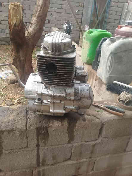 سلام عليكم شباب محرك ستوته ام تي ارا 150 شغال كامل كل نقص ما بي ولا يخر دهن جبن كلها جدد مكاني مدينه هوير سعر 75 بي مجال ***********
