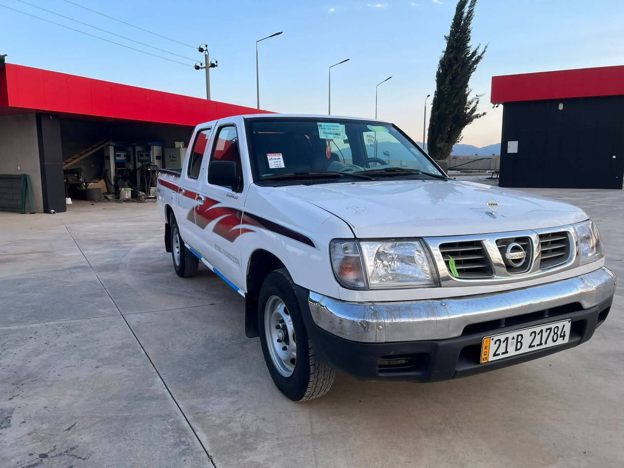 نیسان مۆدیل ٢٠٠٢ تەبرێتو پەوەر ڕەقەم سلێمانی تەعویل ئەسڵ سەنەوی تا ۳۱ تازەیە  عیزام بۆیاخ بۆ جوانی پێشی کەپسە سەخفی هیچی انیە گێڕ مەکینە بەشەرت تا بڵێ خاوێن ماوتە هەمو گیانی بەشەرت 
نرخ  ۷۷ گڵا معەملە 
شوین . ڕانیە 
ژ.م 
***********
*********** رانية, السليمانية
