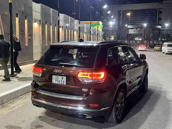 السلام عليكم جيب موديل 2014 سومات فول موصفات بيه صبغ عام بدون شواصي بدون دواخل مكينه 5700 كفاله كير كفاله صدر جديد امامي خلفي رقم بغداد تحويل ثاني يوم سعر 139 ورقة وبيها مجال بسيط *********** مكاني بغداد شارع فلسطين
