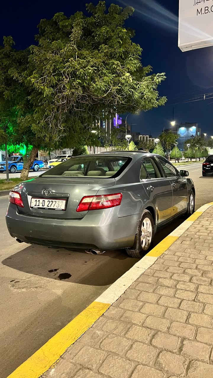 السلام عليكم 
كامري ٢٠٠٧ Le وارد امريكي 
٦ سلندر
حادث جاملغ امامي وبنيد بدون لغود وبدون شاصي 
فتحه سقف 
ماشية ١٦٦ الف كيلو متر 
سنوية جديدة 
السعر 98$ وبي مجال بسيط
الموقع بغداد
***********
