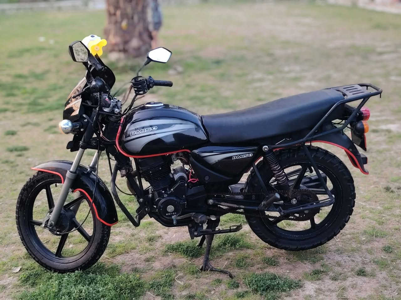 السلام عليكم
متاح
    بوكسر ٢٠٢٠(اوراق اصوليه)
السعر٨٥٠ وبيها مجال بسيط كلش
  مكان الدراجه (واسط/الصويره)
    للتواصل/***********
