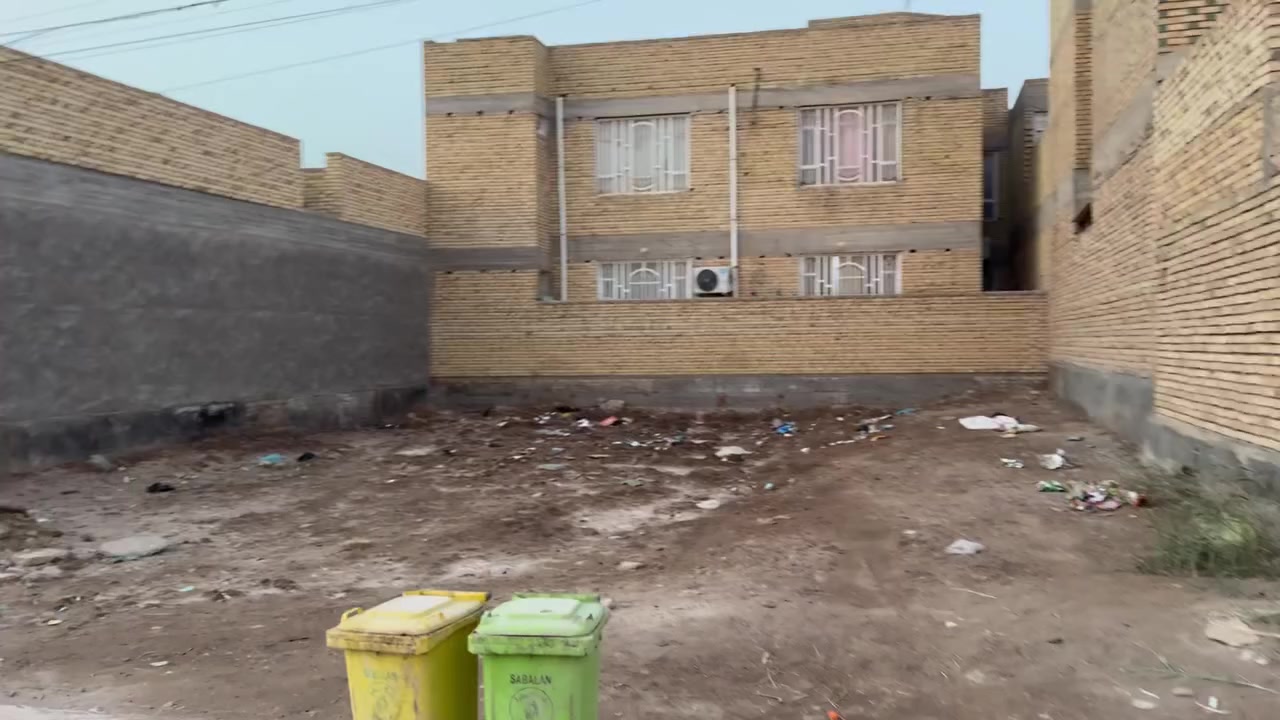 قطعة للبيع بحي السيدة زينب قرب مدرسة النوارس الاهلية مساحتها 300 متر تباع نصف او كاملة سعرها 175 مليون سعر النصف 90 مليون 

‭٠٧٨٣ ٤٦٢ ٨٩٢٤‬
