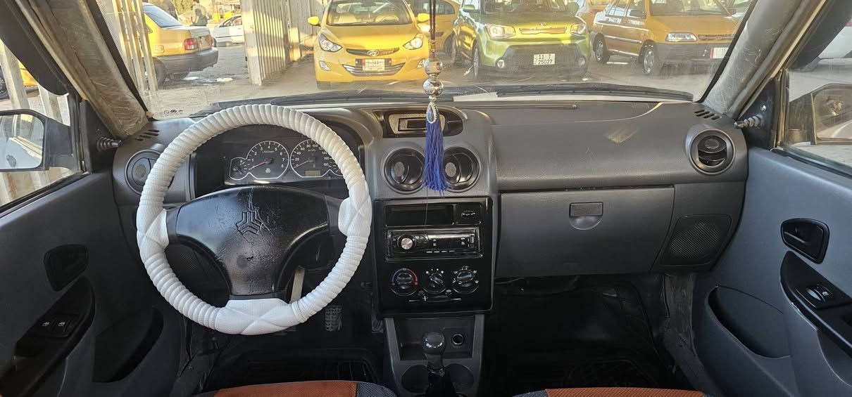 سلام عليكم سايبه موديل ١٢ خصوصي جاهزه مكينه وكير حداديه جاهزه رقم قادسيه موجوده بديوانيه السياره مصبوغه حزام أثر خياسات السعر ٣٢ وبيهه مجال ما متواجد على الفيس ***********
