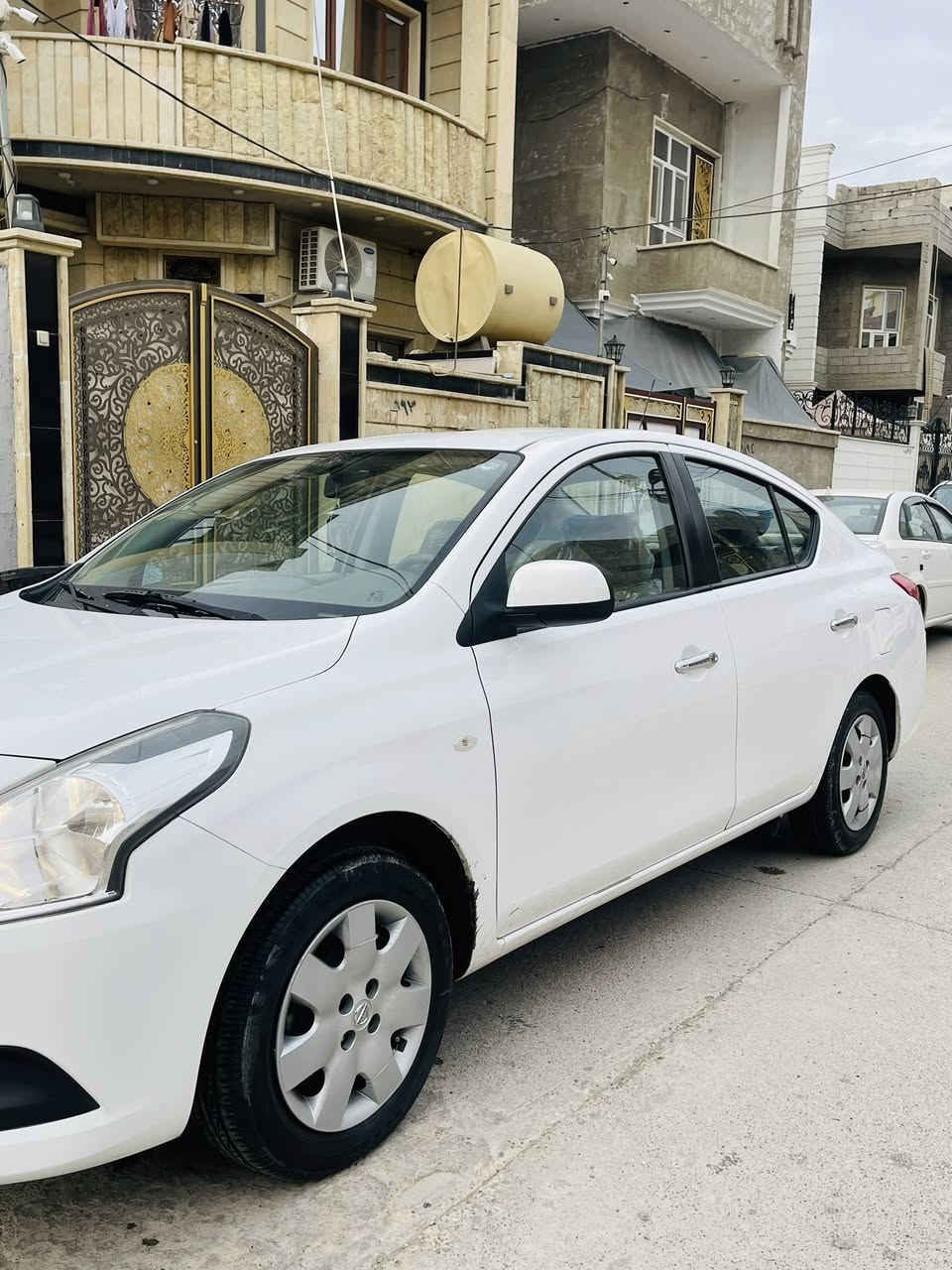 نيسان صني هندي 2021 بلبتة زركة اصل
رقم أربيل الجديد باسمي
ماشية ٧٠ الف  
حساسات تحكم ستيرن 
يدات نيكل سبايدر بلادي 
مانع انزلاق ABS
محرك كير كفالة  
تدفئة & تبريد ثلج 
نظيفة جدا جدا وجاهزة 
السيارة كفالة عامة لاصبغ ولا بارد مكفولة كفالة عامة
السعر 123 بيها مجال بسيط 
مكانها الموصل للإستفسار الإتصال على الرقم 
***********
بي واتساب موجود
