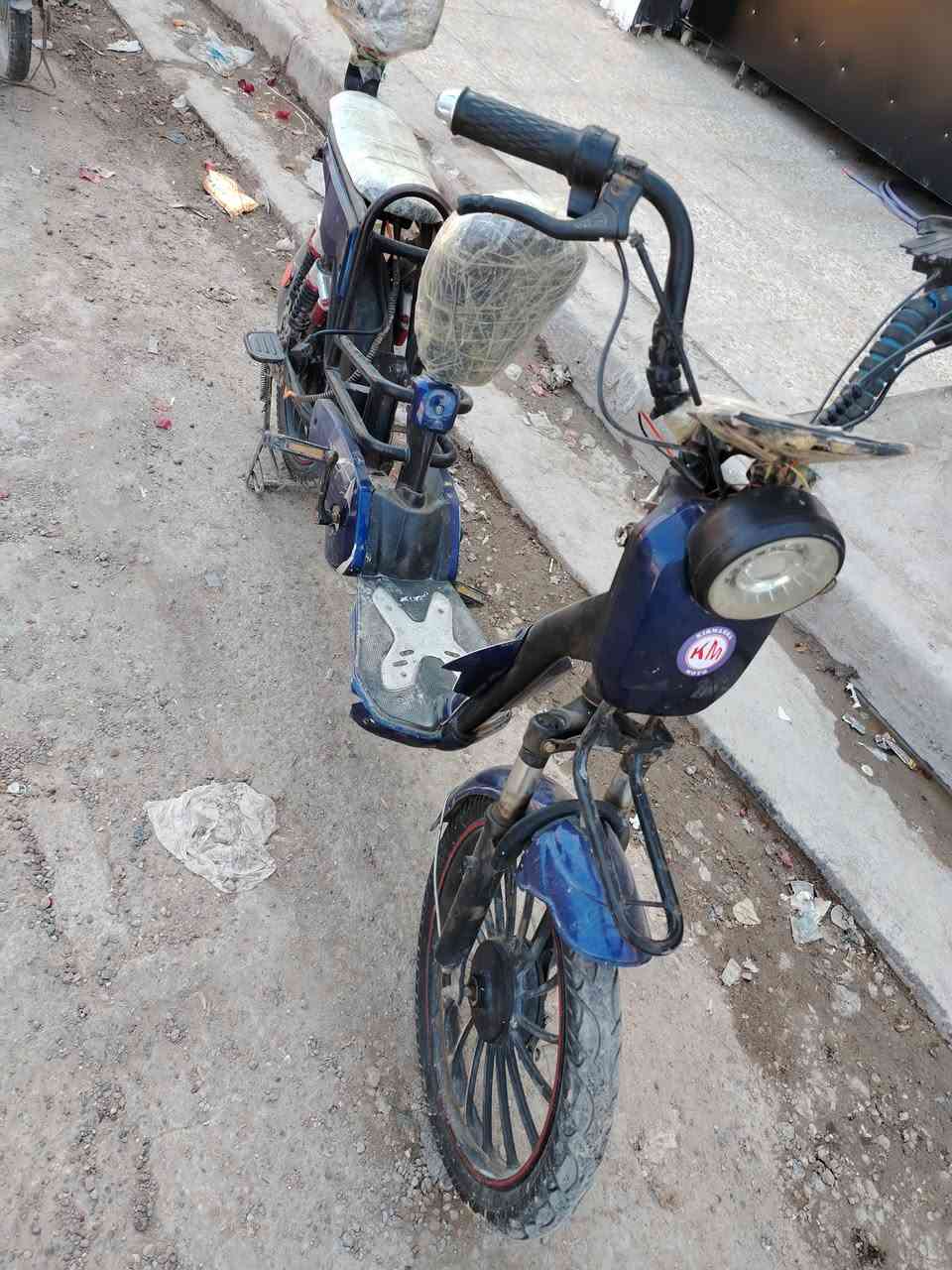 سلام عليكم دراجه شحن نضيفه دراجه بس بطاريات تعبانات المكان شعب نهايت الفورتات
السعر 180 وبيها مجال رقم هاتف
***********
اتصل واتساب واني خادم 💁
