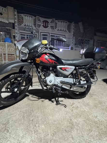 بوكسر جبلي 2023 شهر 9 مكفوله كفاله عامه ماشيه 16 سعرهه مليون 800 بيهه مجال شي بصيط شركه المصطفى اوراق  ممستلمهن بس وصل مكاني الدوره ابو الدشير ***********
