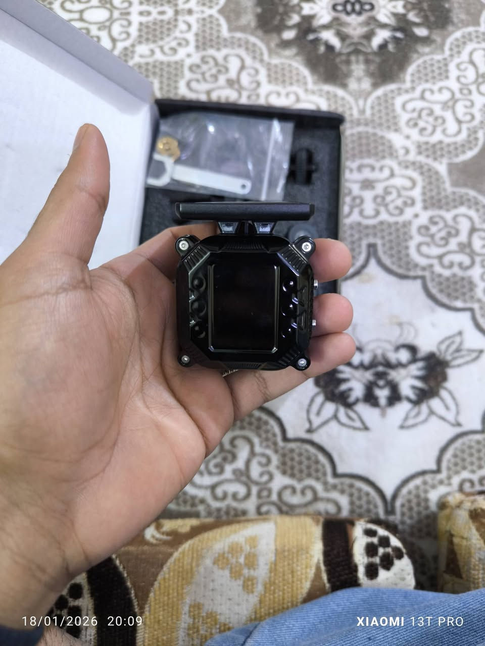 حساس اطارات احدث اصدار 
يشحن ع طاقه الشمسيه
قطعه وحده السعر ٤٥ الف 
***********
