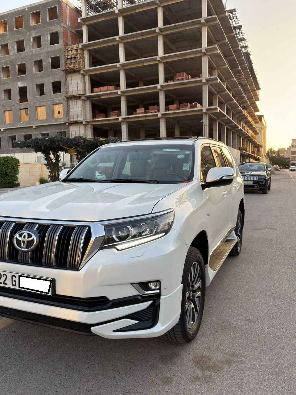 برادو 2023 VX رقم اربيل مكفولة وباسمنا  ضمان SAS  فول مواصفات 1/1 رقم شبه مميز اربيل

باب اول دبل ماوس ستيرن كهرباء 

داخل جل 

تبريد بالكشنات 

7 راكب 

6 سلندر 

بصمة وتشغيل عن بعد 

ماشية 50 

السيارة جديدة وبدون صبغ وبدون بارد وتبديل 

للبيع بسعر 46500$ بيهه جال بسيط 

الاتصال على هاتف ***********

العنوان /بغداد
