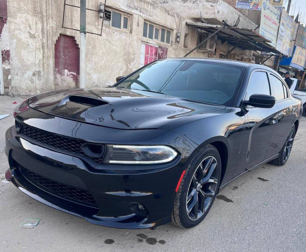 ياالله
جارجر موديل 2023 gt لون اسود
بدون رقم حره
حادث جاملغ وخشم البنيد بدون دواخل
السياره خير من الله احله من الصور
اي نقص مابيه
مكان السياره الديوانيه
السعر 210 $
 الاتصال ***********
