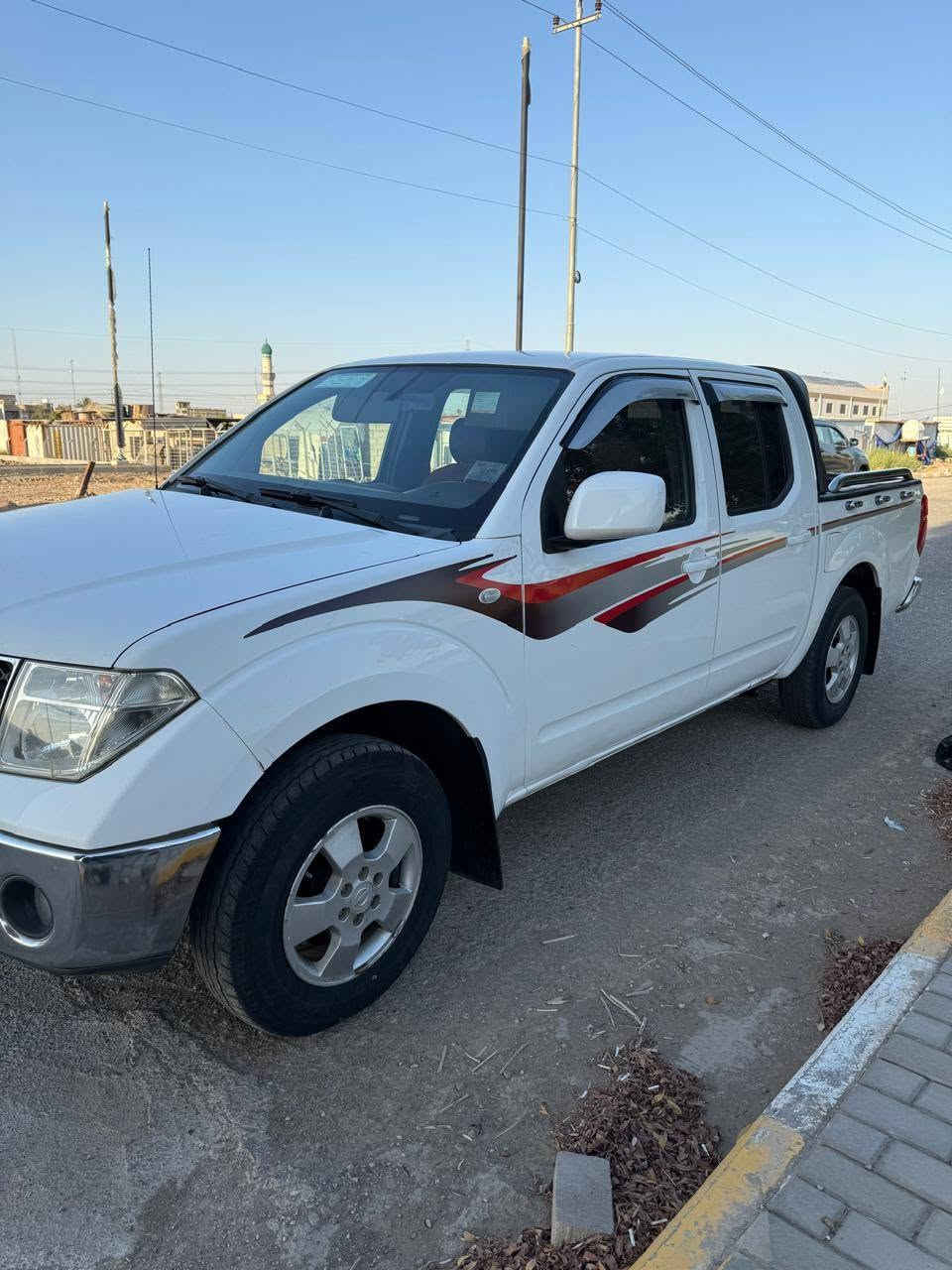 نيفاره مديل 2012 اوتوماتيك 
رقم واسط تحويل مباشر 
كير تبريد حداديه كفاله المحرك مفتوح 
سونار مرفق بالمنشور 
مكانه واسط مركز مدينه 
السعر.  110 $ وبيه مجال 
اتصال أو وتساب 
***********
