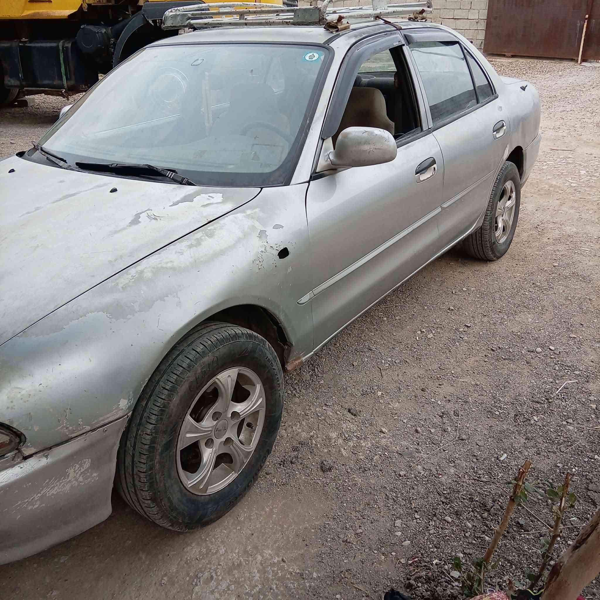 مستبوشي كلانت للبيع اومراوس موديل 2000سنوية جديدة بس مشط ستيرن نقص مكينه كير بشرط  تاير سنتر لوك تئدفة  كلة بشرط السعر 27 وبيه مجال العنوان ديالى حمرين ***********
